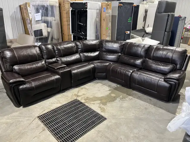 Brown leather 6 piece power sectional - Photo 2