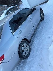 2005 Honda Accord – 225,000 KM – Silver - Photo 2
