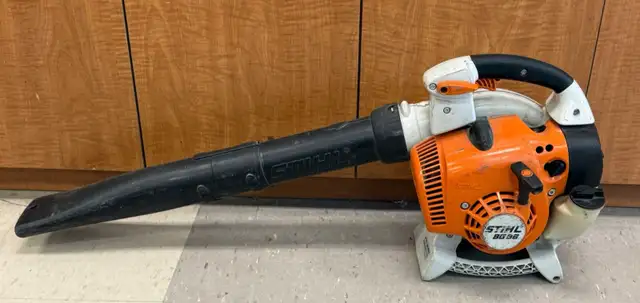 STIHL BG 86 Gas Leaf Blower $229