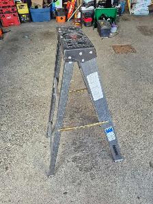 4 ft ladder