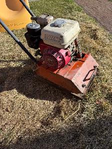 Plate compactor Honda