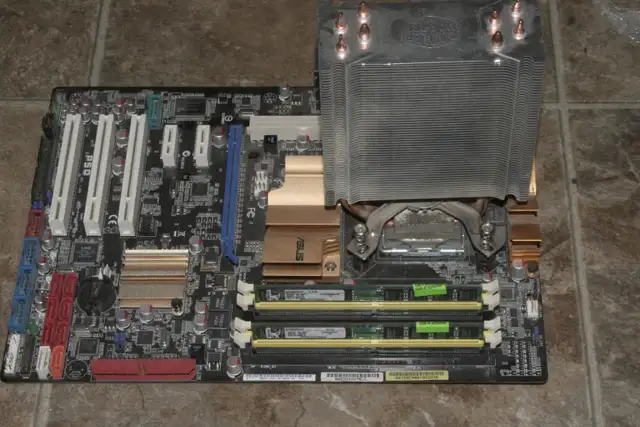 CPU Intel Q9650 quad core $40. Cooler/Motherboard/RAM available - Photo 3