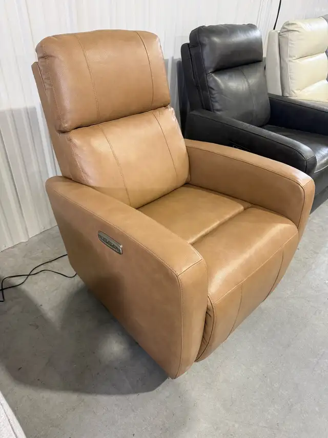 Leather glider power recliner