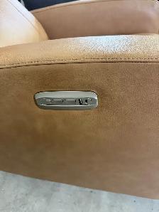 Leather glider power recliner - Photo 3