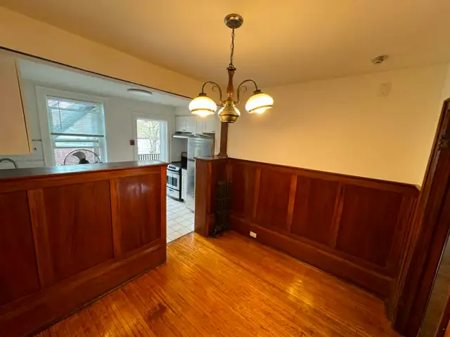 1 bedroom plus Apartment in Bloor West Village - $ 1,795 - Photo 2