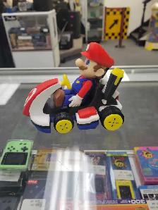 Super Mario Kart Statue - Photo 2