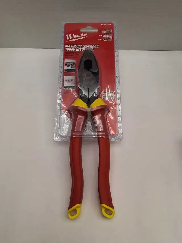 Milwaukee 48-22-2209 9' Linemans Pliers NEW