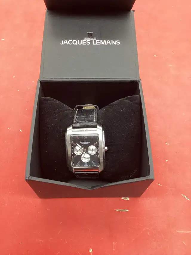 montre pour homme Jacques Lemans