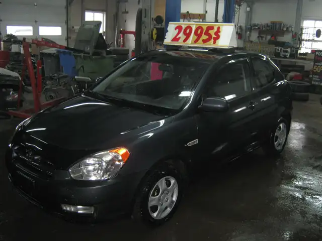 2011 Hyundai Accent GL Sport PETIT BUDGET !! - Photo 2