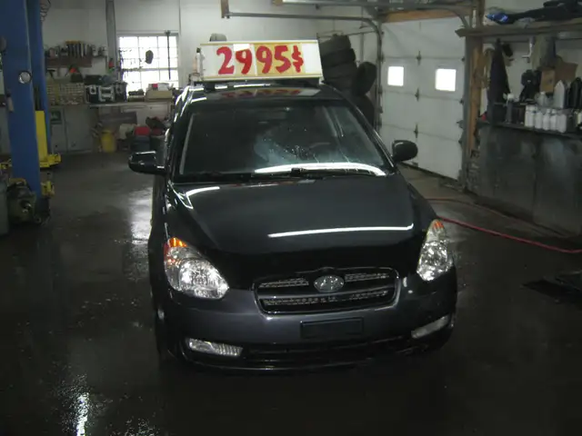2011 Hyundai Accent GL Sport PETIT BUDGET !! - Photo 3