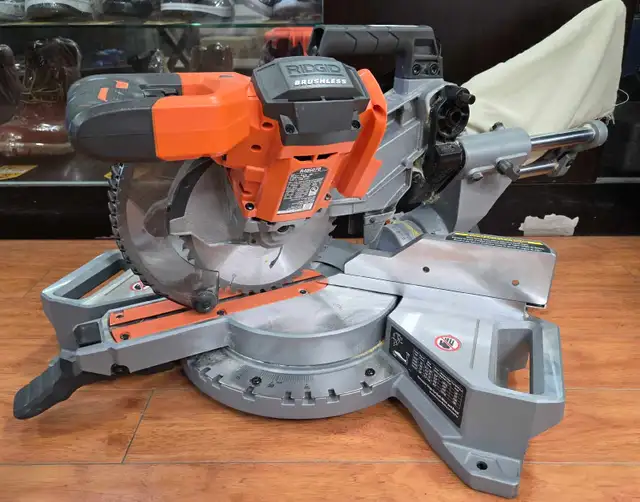RIDGID MITER SAW R48607B TOOL ONLY