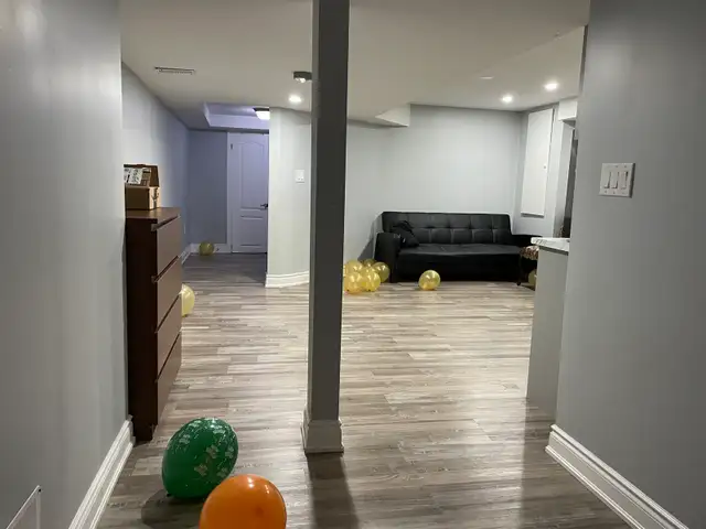 2 Bedroom Basement - Photo 6
