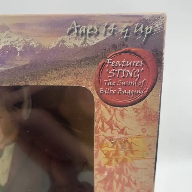 NECA The Hobbit Bilbo Baggins 1/4 Scale Action Figure SEALED - Photo 3