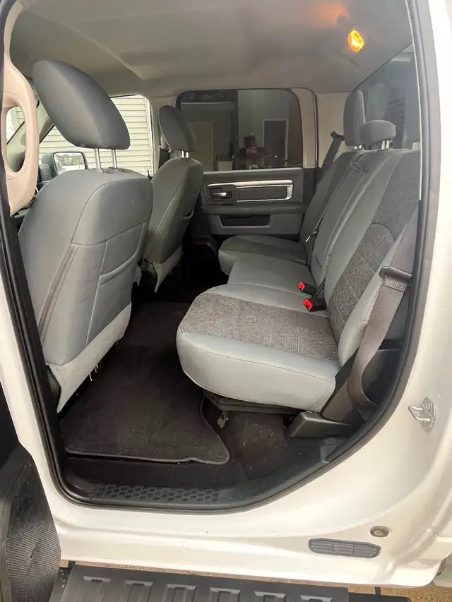 2018 Dodge Ram 2500 Diesel - Photo 5