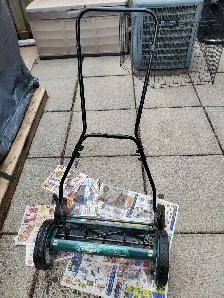 Yardworks push lawn mower
