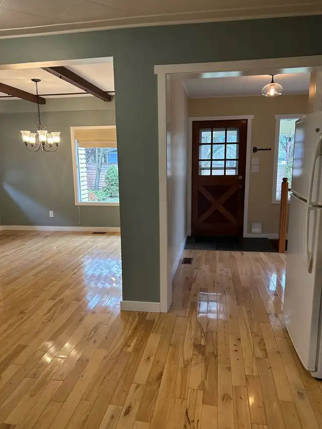Charming Easthill house for rent - Photo 9