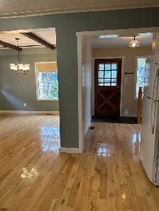 Charming Easthill house for rent - Photo 9