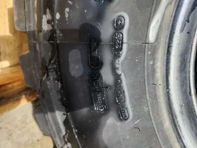 Michelin 395 85 R20 - Photo 3