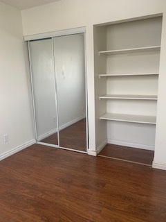 Renovate 3 Bedroom townhouse in Castledown area with 1.5 baths - Photo 8