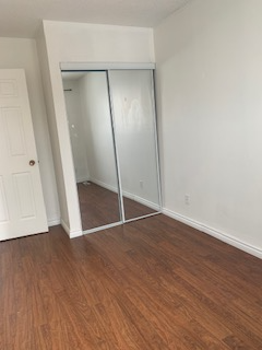 Renovate 3 Bedroom townhouse in Castledown area with 1.5 baths - Photo 9