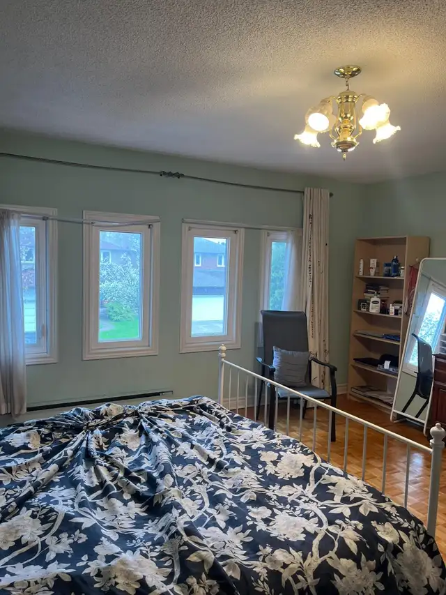 Private room for rent in Mississauga - Photo 4