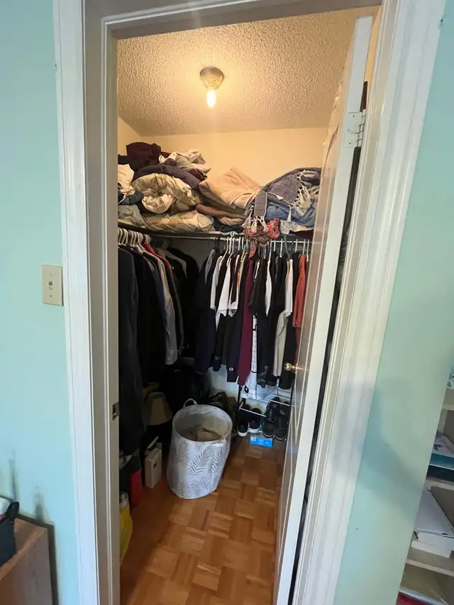 Private room for rent in Mississauga - Photo 5