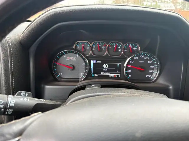 2015 Chev 3500 LTZ Z71 - Photo 7