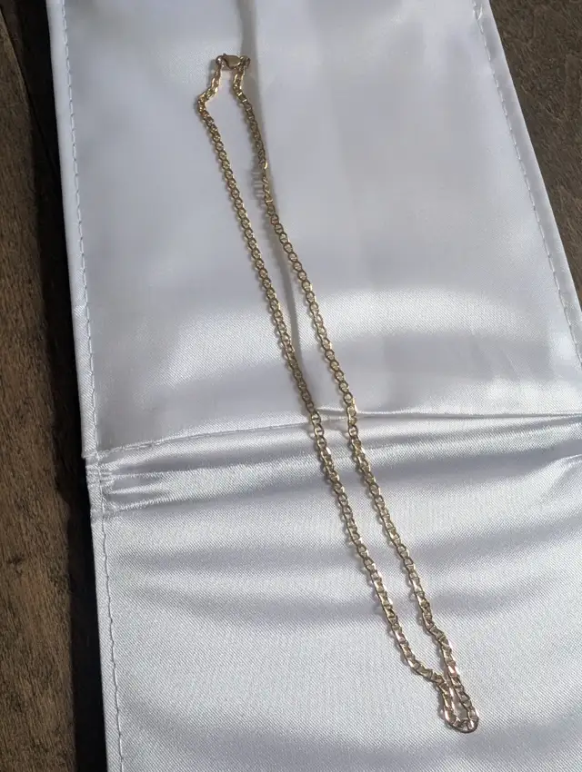 Brand New 10K Yellow Gold 16" Necklace For Sale - Photo 3