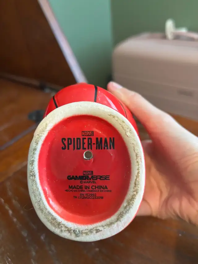 Spiderman Holder - Photo 3