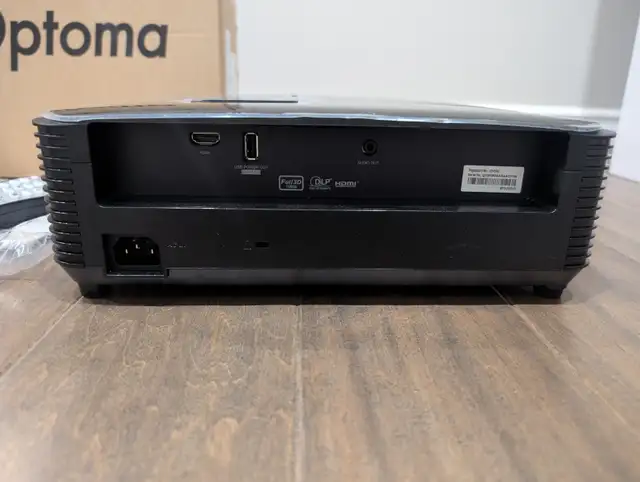Brand New Optoma High Performance Projector For Sale - Photo 6