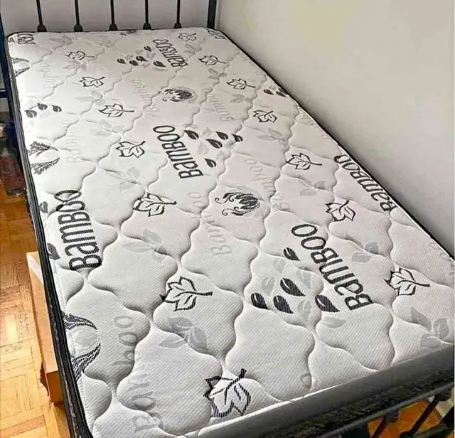 Queen Bed Set Great For New Home