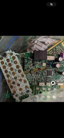 Démontage de matériel informatique et électronique - Photo 3