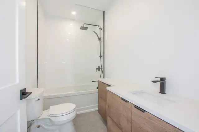 6151 Churchill St, Niagara Falls - 2 Bedroom House - Photo 12