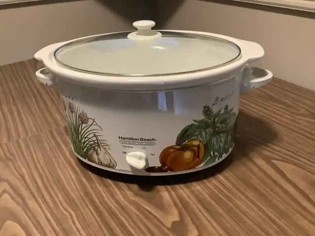 slow cooker/ crockpot