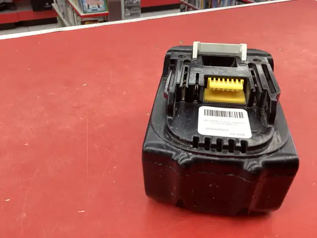 batterie Makita 18v 3ah - Photo 4