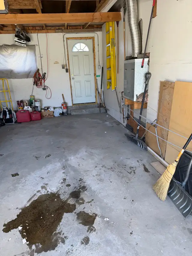 JUNK REMOVAL SERVICES - Photo 2