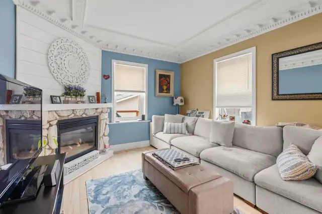 3bdr 1248sqft home offering a blend of character & functionality - Photo 2