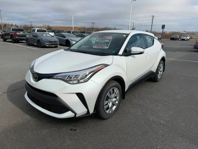 2022 Toyota C-HR LE WINTER TIRES ALSO INCLUDED - Photo 7