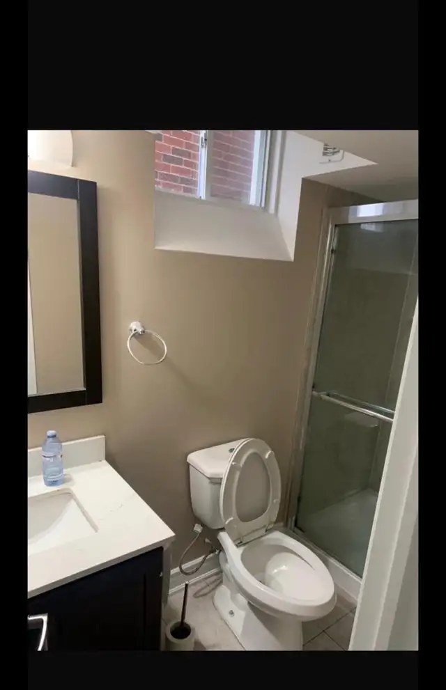 BASEMENT FOR RENT - Photo 3