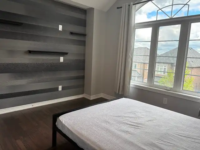 Private room for rent (Upper level) - Photo 2