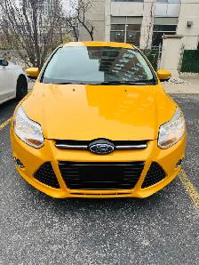 2012 Ford Focus Sport ( LOW KM )