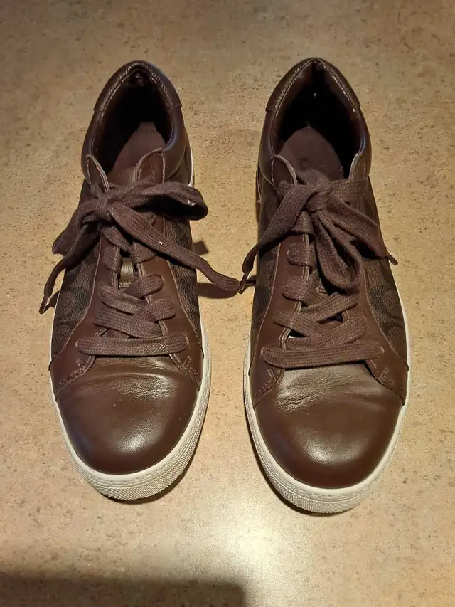 Souliers pour homme Coach grandeur 10 1/2