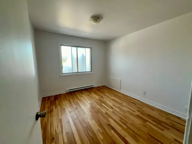 Grand appartement 4 1/2 proche du métro Fabre (1 MOIS GRATUIT) - Photo 6