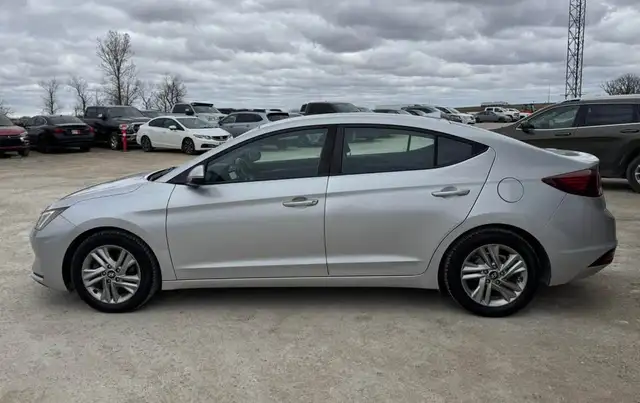 2019 Hyundai Elantra Preferred - Photo 4
