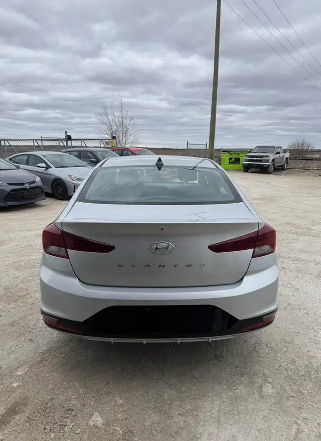 2019 Hyundai Elantra Preferred - Photo 9