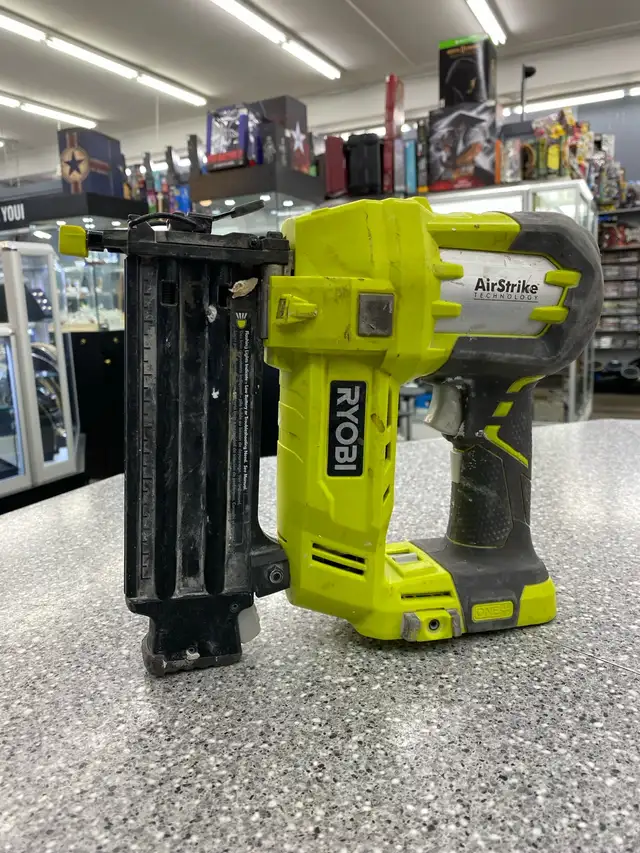 Ryobi P320 Cordless Brad Nailer (Tool Only)