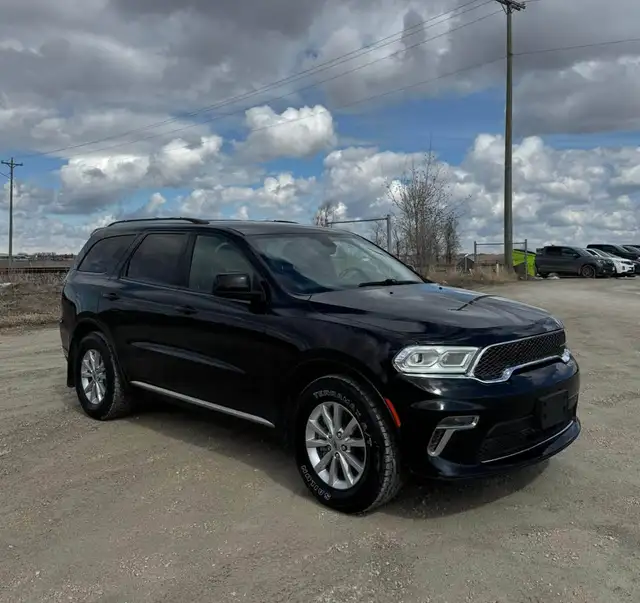2022 Dodge Durango SXT - Photo 3
