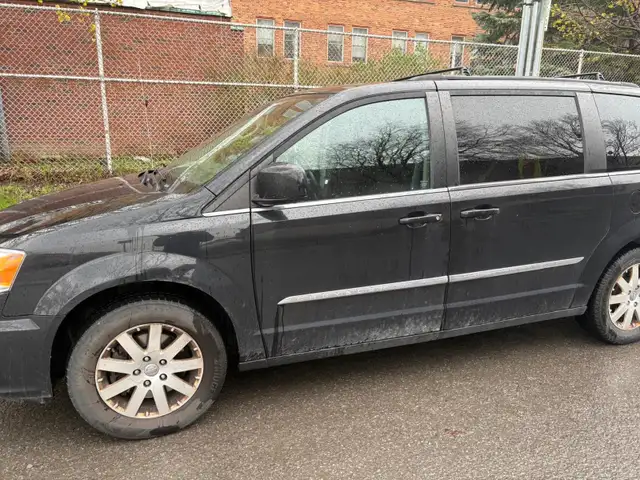 Chrysler - Photo 4
