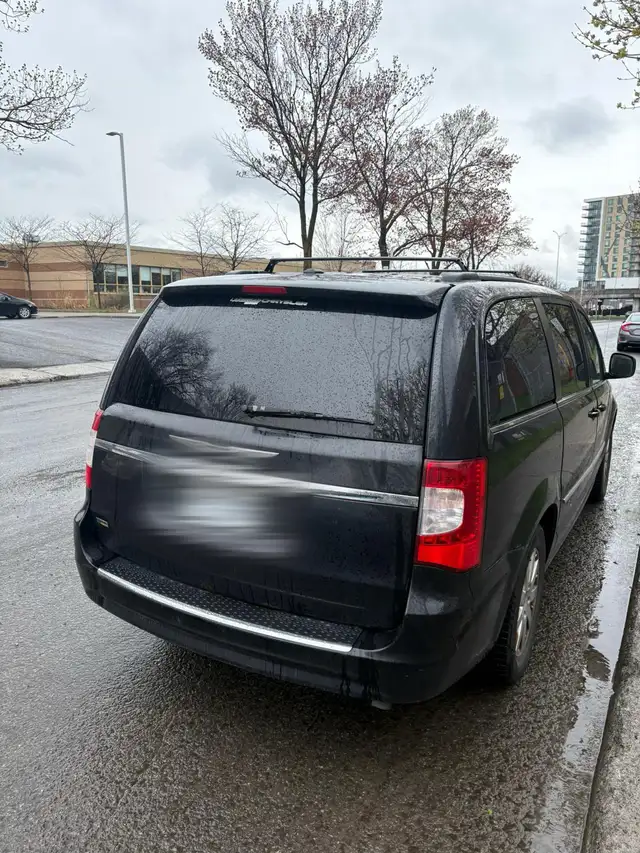 Chrysler - Photo 9