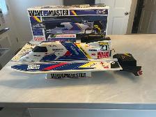 Wave Master Radio Control Speed Boat